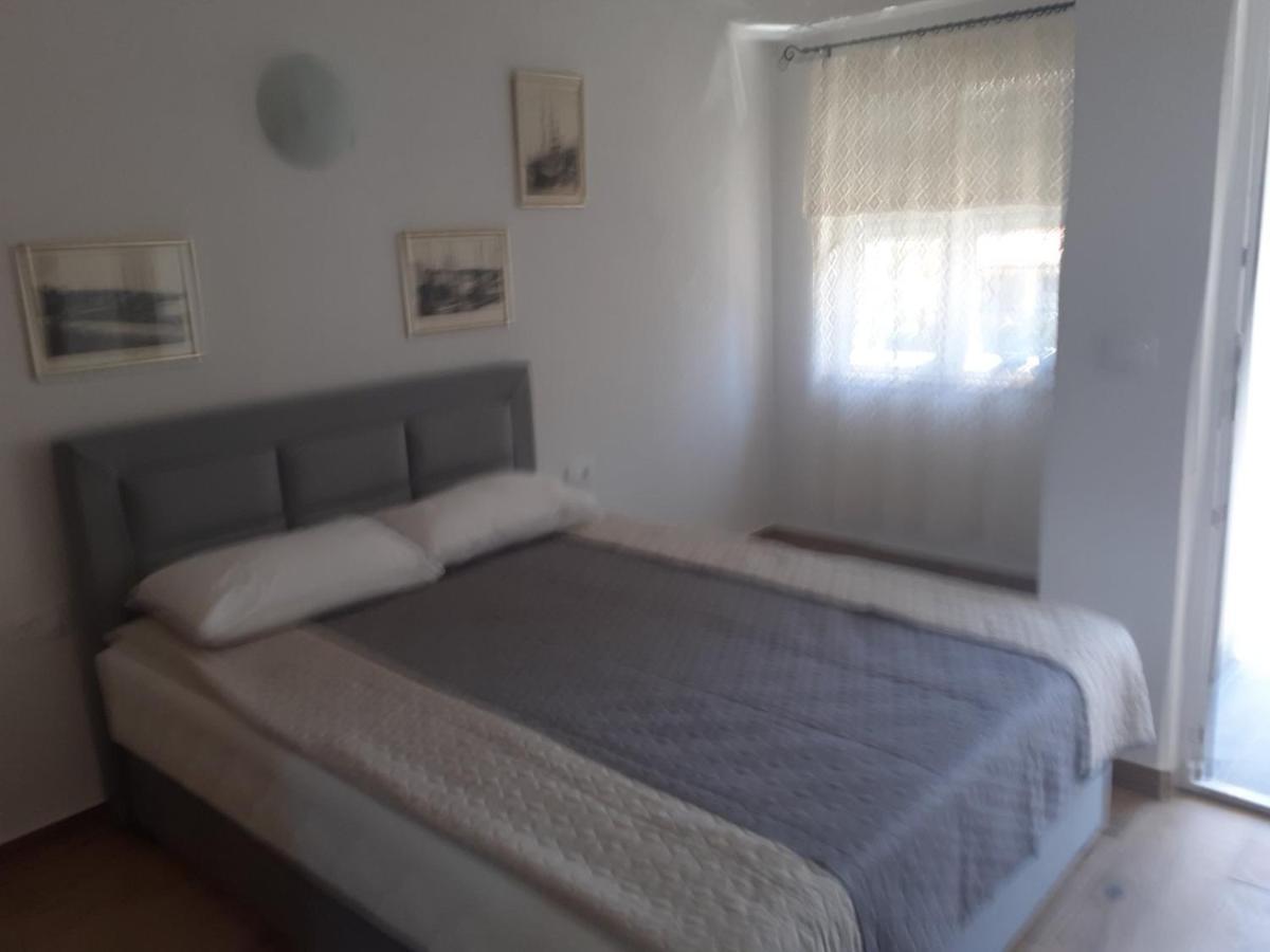 Pavel, Studio Apartman Privlaka  Exteriér fotografie